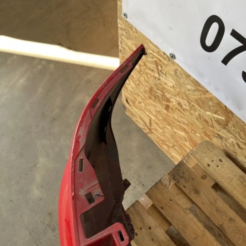 Bara spate / Volkswagen Golf MK6 2011 / Caroserie, oglinzi si faruri