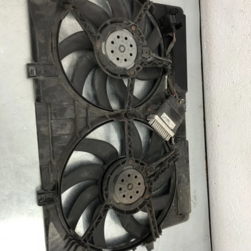 Electroventilator / Audi A4 B8 facelift 2014 / Motor, racire si evacuare