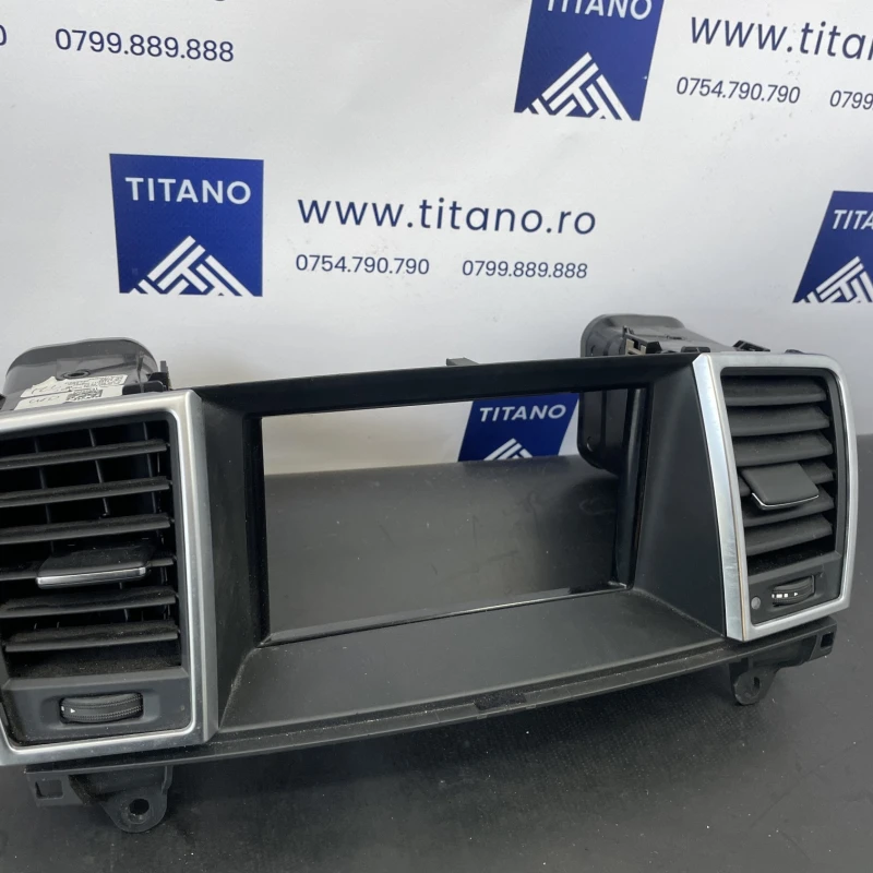 Set trim bord / Mercedes-Benz M Class W166 2012 / Interior