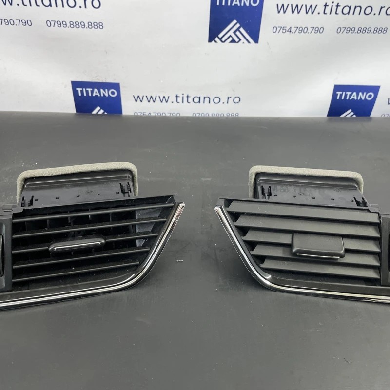 Grila aer bord / Skoda Octavia 3 5E 2019 / Interior