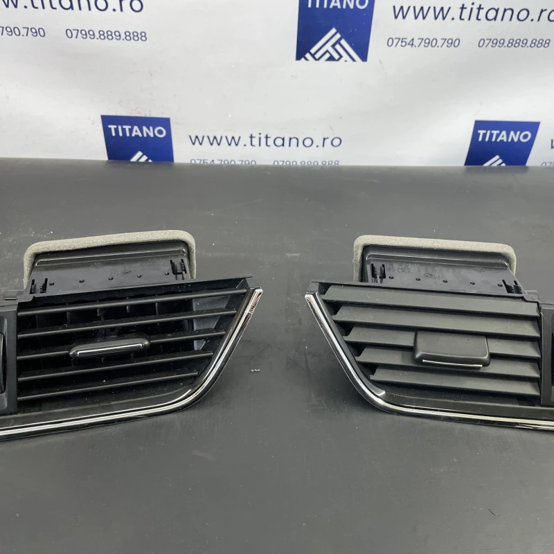 Grila aer bord Skoda 