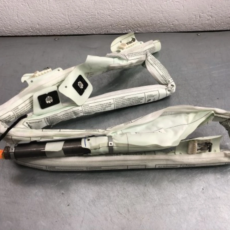 Airbag cortina dreapta Mercedes-Benz 