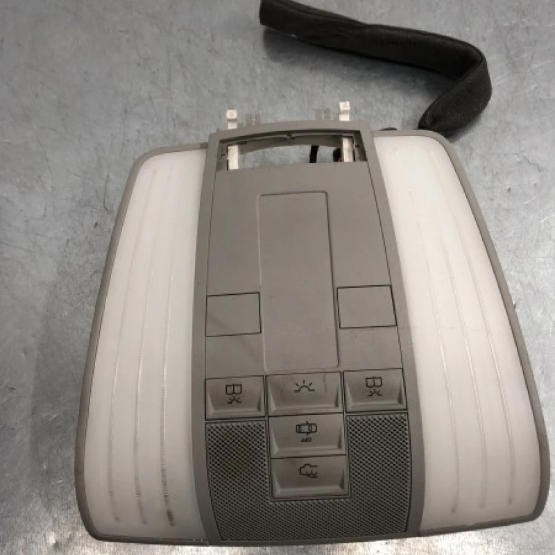 Lampa plafon Mercedes-Benz 
