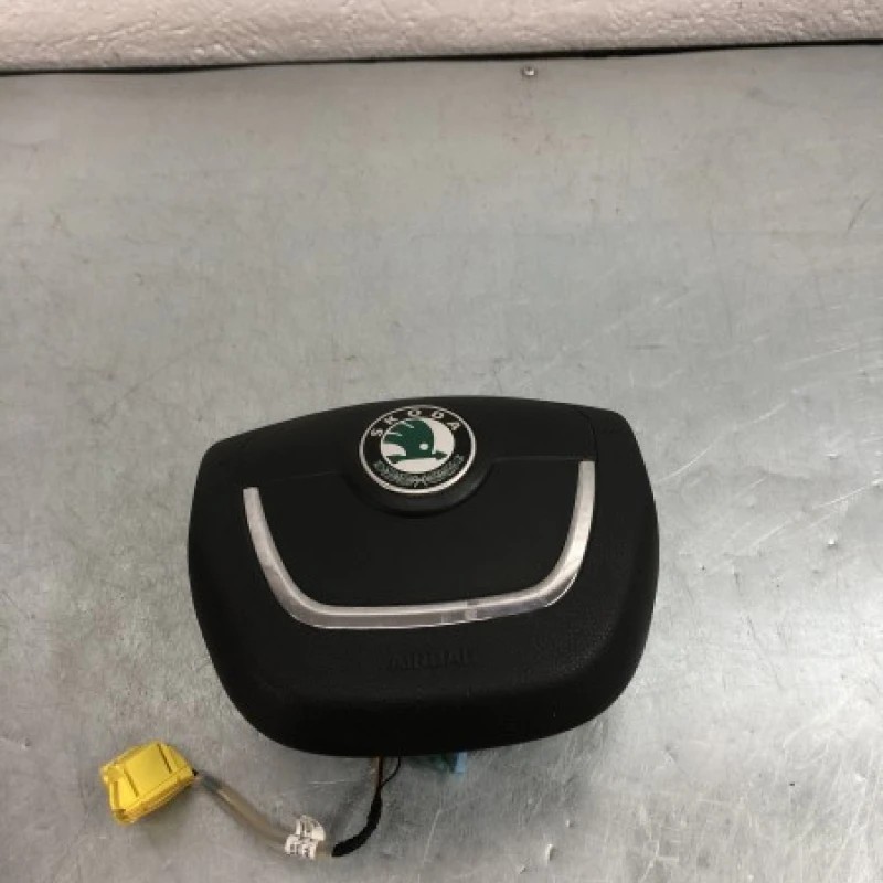 Airbag volan / Skoda Superb II 3T 2012 / Interior