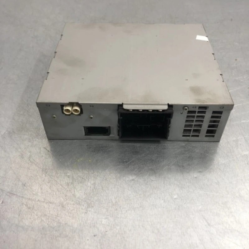 Amplificator audio Audi A4 B8 facelift 2014