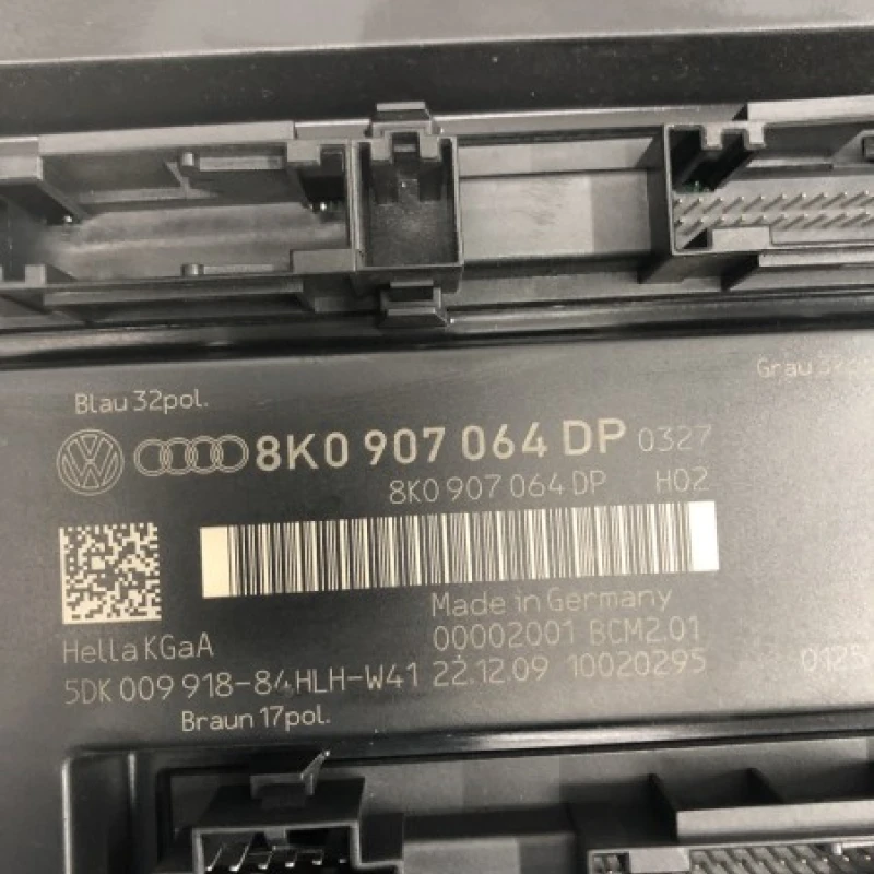 Calculator confort / Audi A4 B8 facelift 2014 / Audio si electronice