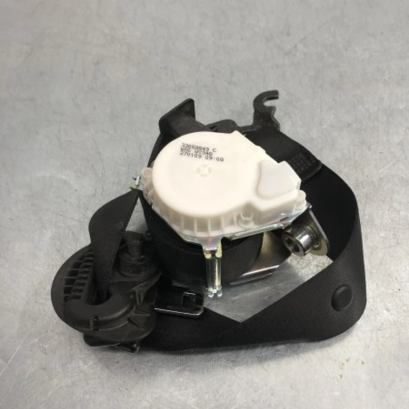Centura dreapta fata BMW Seria 3 E91 LCI 2012