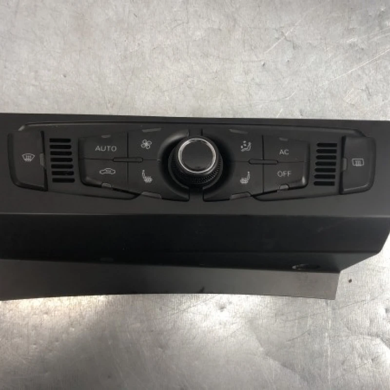 Panou climatronic Audi 