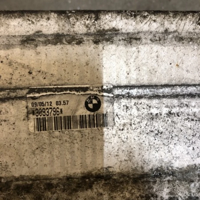 Radiator intercooler / BMW Seria 3 E91 2012 / Motor, racire si evacuare