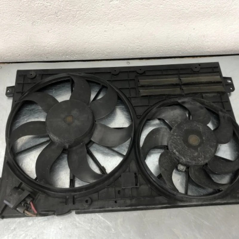 Electroventilator / Volkswagen Passat B7 2013 / Motor, racire si evacuare