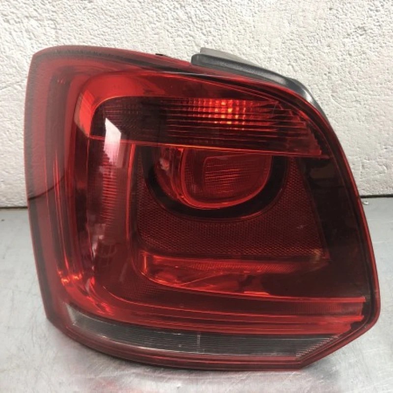 Stop stanga caroserie / Volkswagen Polo 6R 2010 / Caroserie, oglinzi si faruri