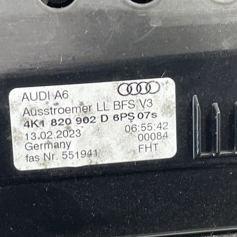 Grila aer bord / Audi A6 C8 2023 / Interior