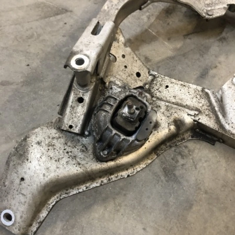 Jug motor / BMW Seria 3 E91 2012 / Caroserie, oglinzi si faruri