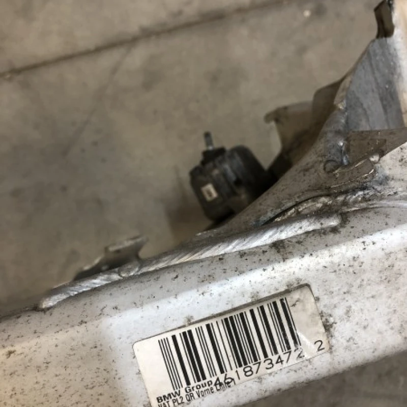 Jug motor / BMW Seria 3 E91 2012 / Caroserie, oglinzi si faruri
