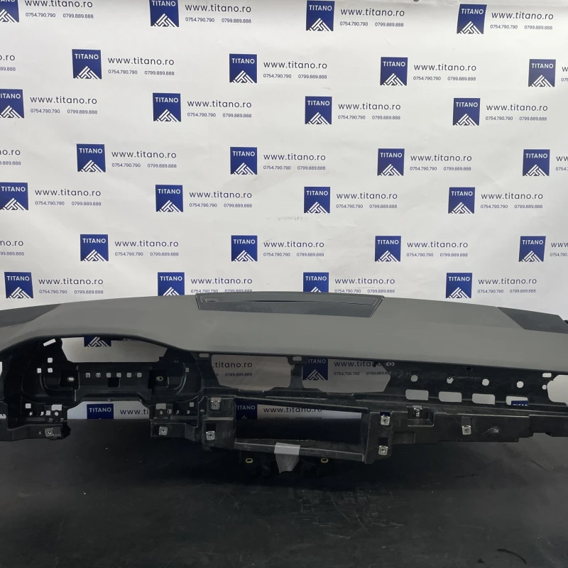 Plansa bord / Audi A6 C8 2023 / Interior