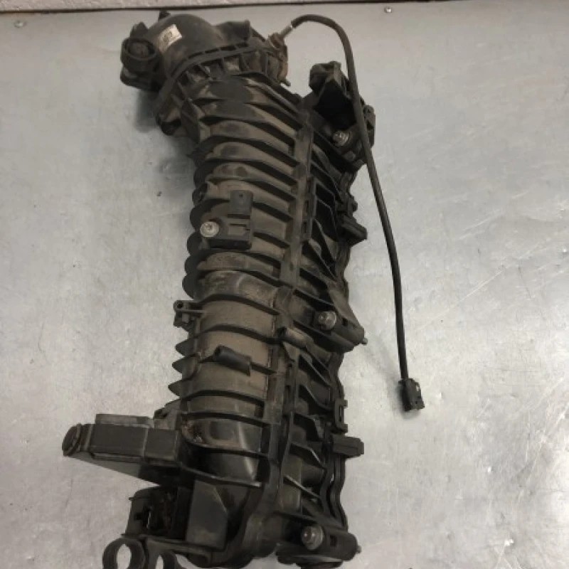 Galerie de admisie / BMW Seria 3 E91 LCI 2012 / Motor, racire si evacuare