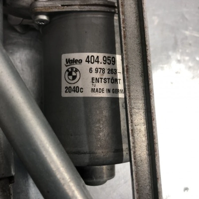 Ansamblu stergatoare cu motoras / BMW Seria 3 E91 LCI 2011 / Caroserie, oglinzi si faruri