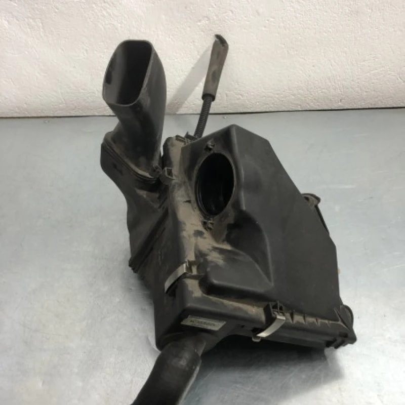 Carcasa filtru aer / BMW Seria 3 E91 LCI 2011 / Motor, racire si evacuare