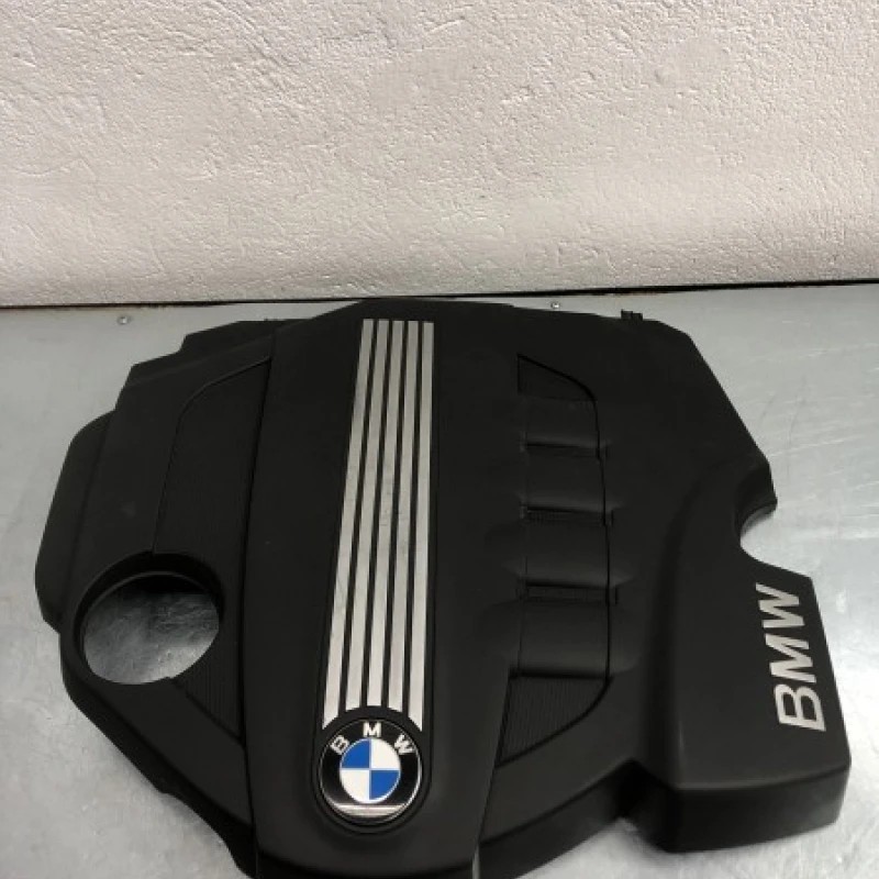 Capac motor / BMW Seria 3 E91 LCI 2011 / Motor, racire si evacuare