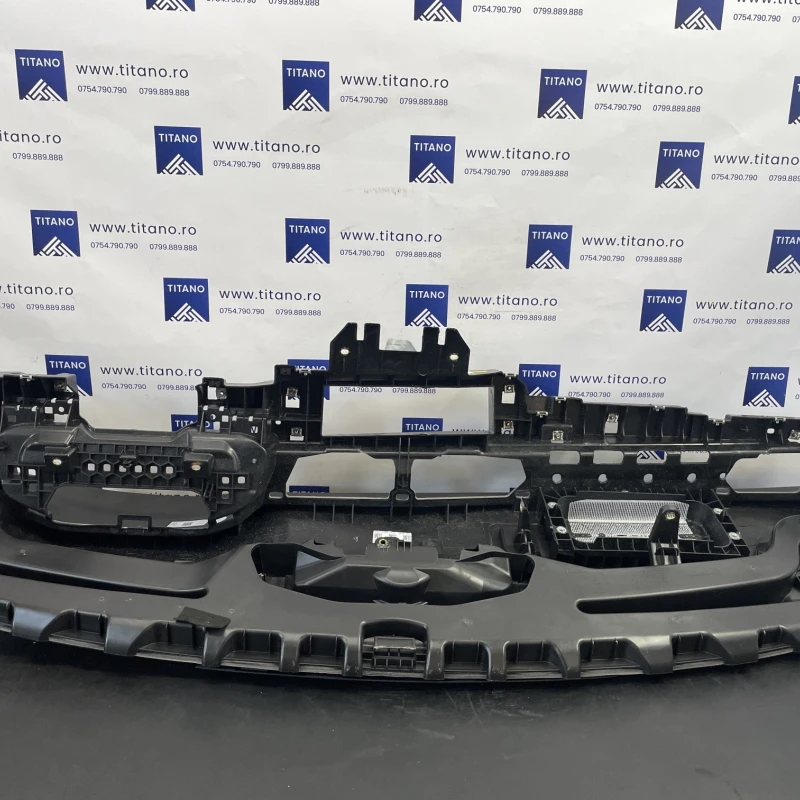 Plansa bord / Audi A6 C8 2023 / Interior