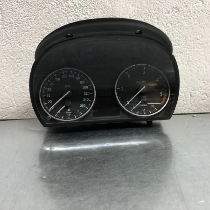 Ceas bord BMW 