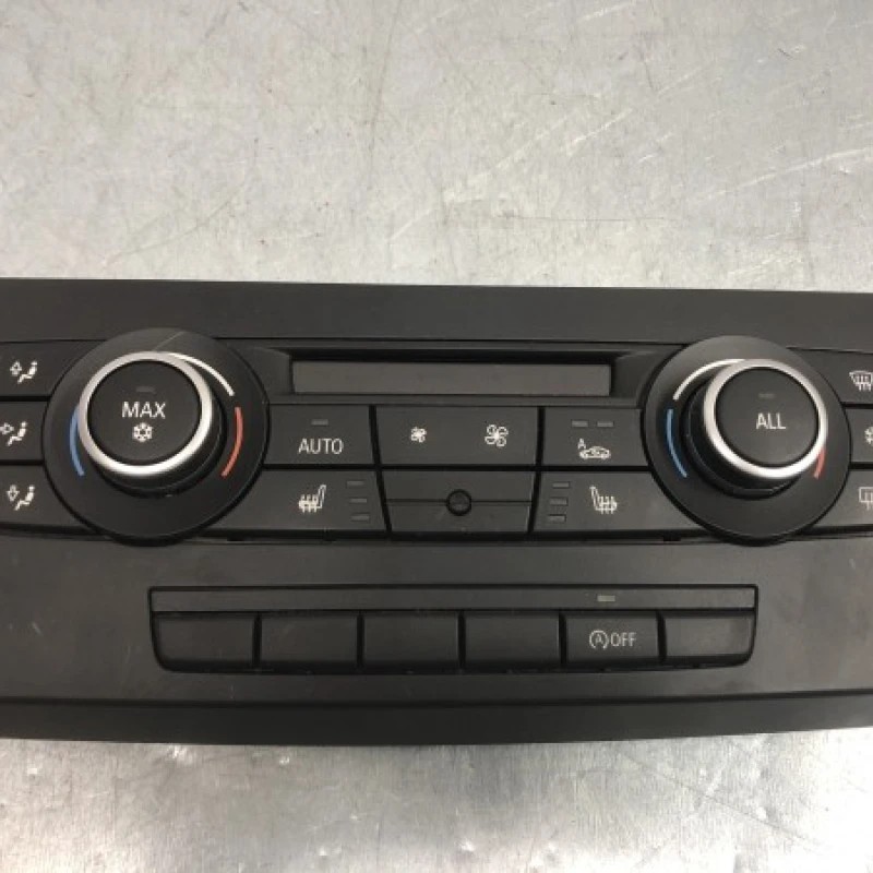 Panou climatronic / BMW Seria 3 E91 LCI 2011 / Climatizare