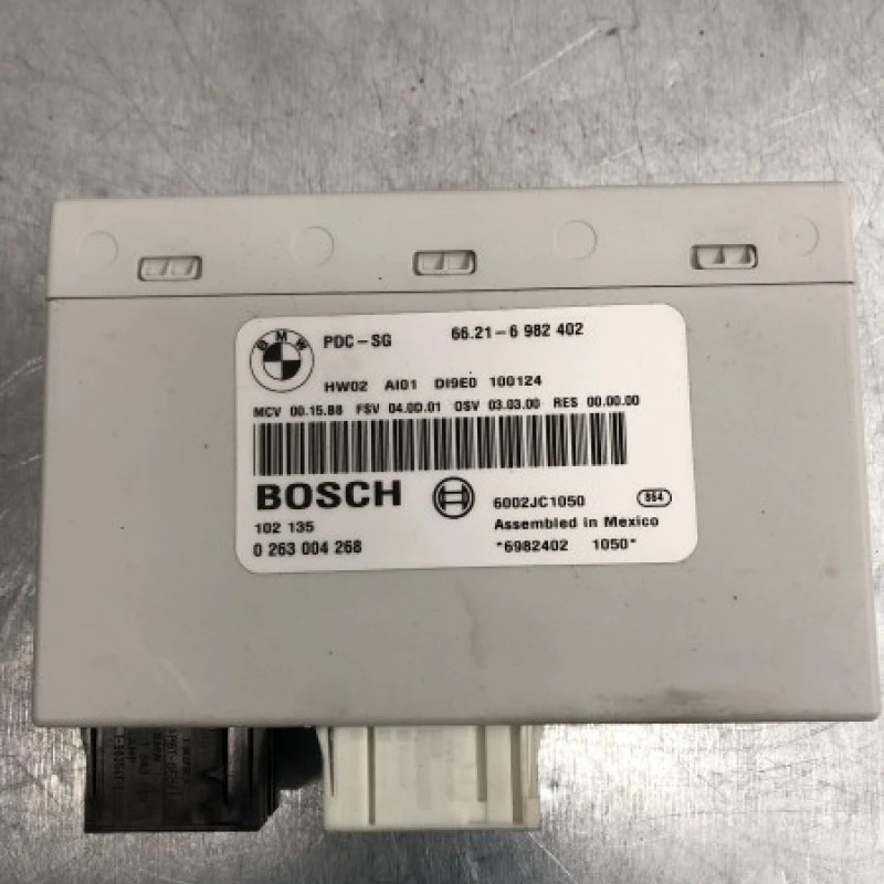 Modul PDC senzori parcare BMW Seria 3 E91 LCI 2011