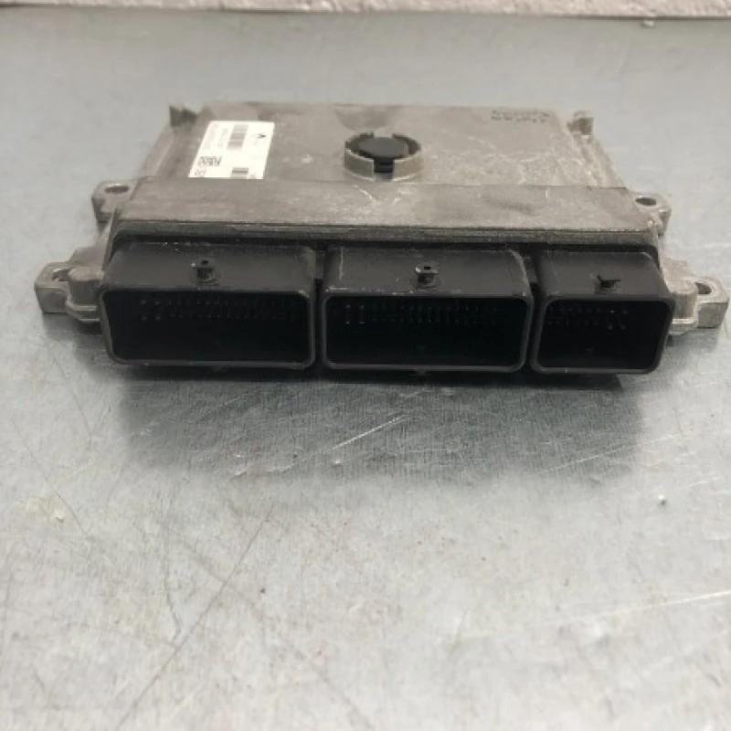 Calculator motor ecu / Dacia Sandero Sandero B90 2016 / Audio si electronice