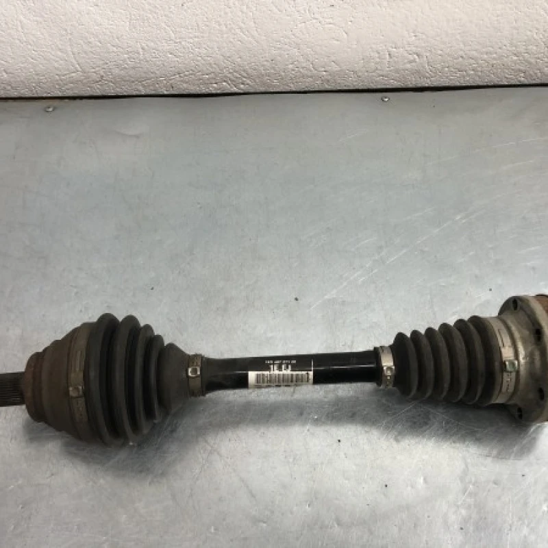 Planetara stanga fata / Volkswagen Passat B7 2012 / Cutie viteze, ambreiaj, transmisie