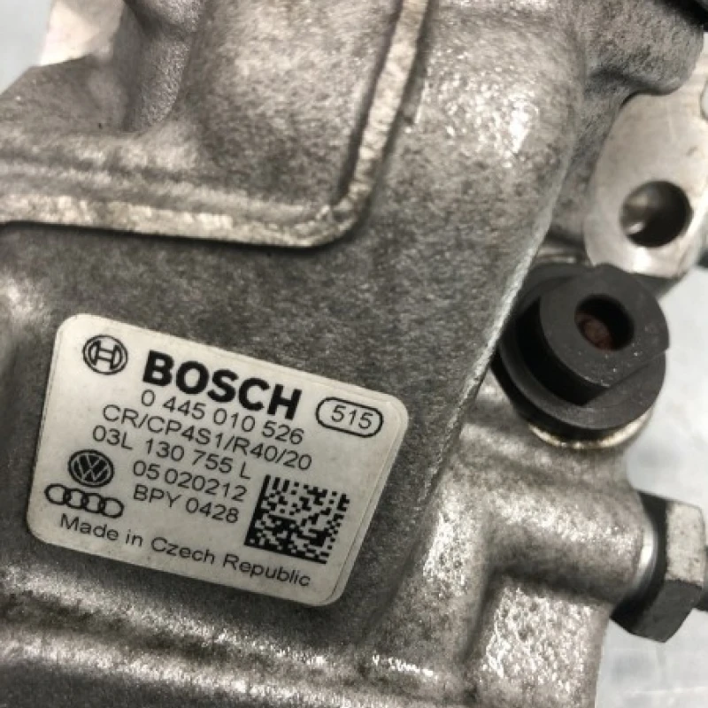 Pompa de injectie inalte / Volkswagen Passat B7 2012 / Motor, racire si evacuare