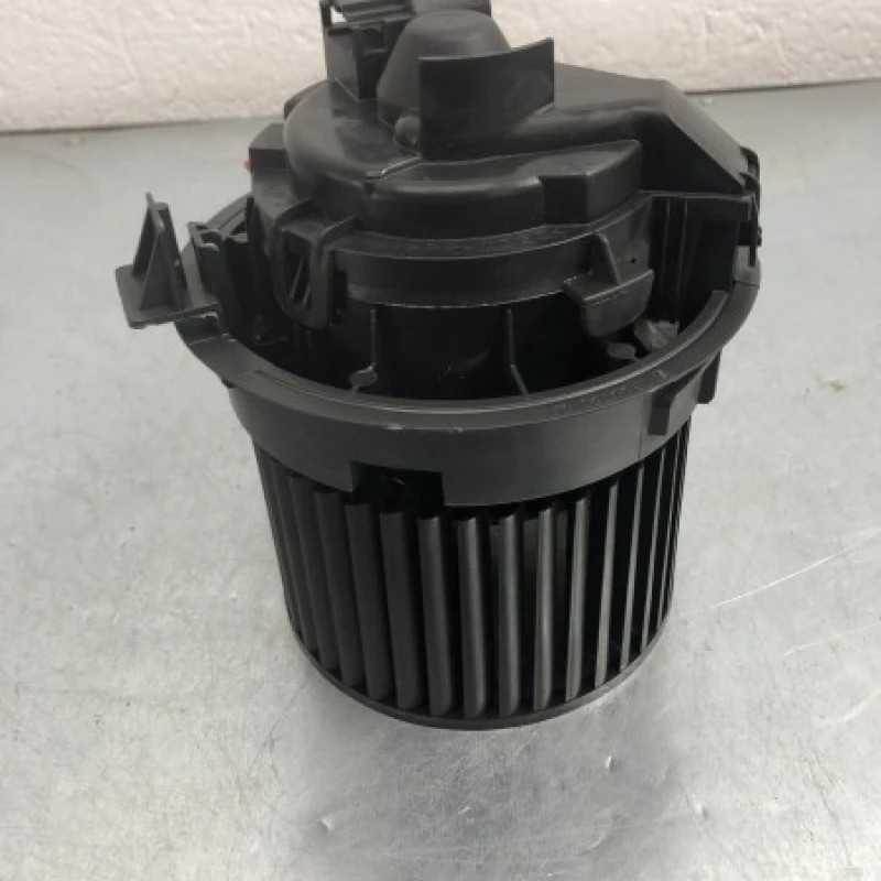 Ventilator aeroterma bord / Dacia Sandero Sandero B90 2016 / Climatizare