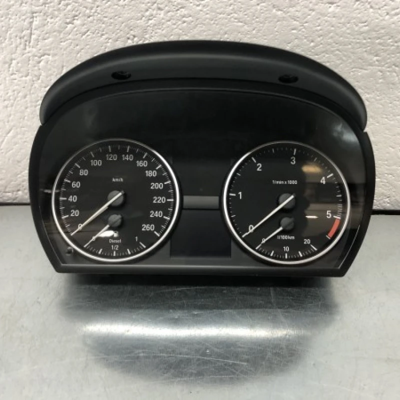 Ceas bord BMW 