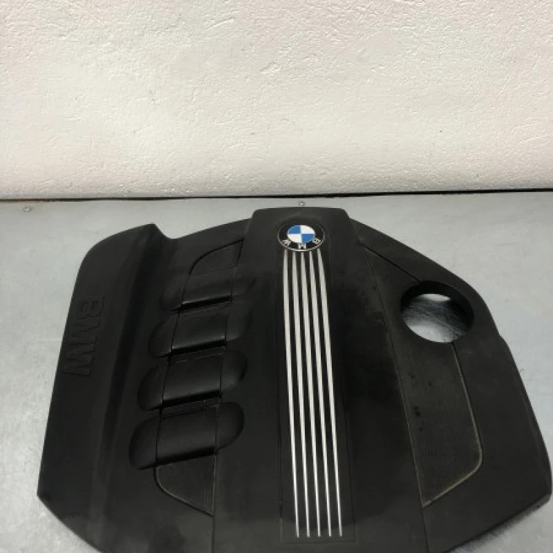 Capac motor BMW Seria 3 E91 LCI 2012