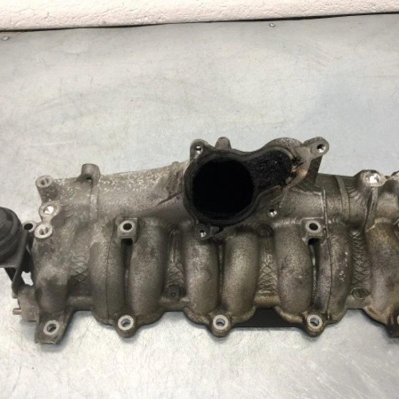 Galerie de admisie / Audi A6 C6 2008 / Motor, racire si evacuare