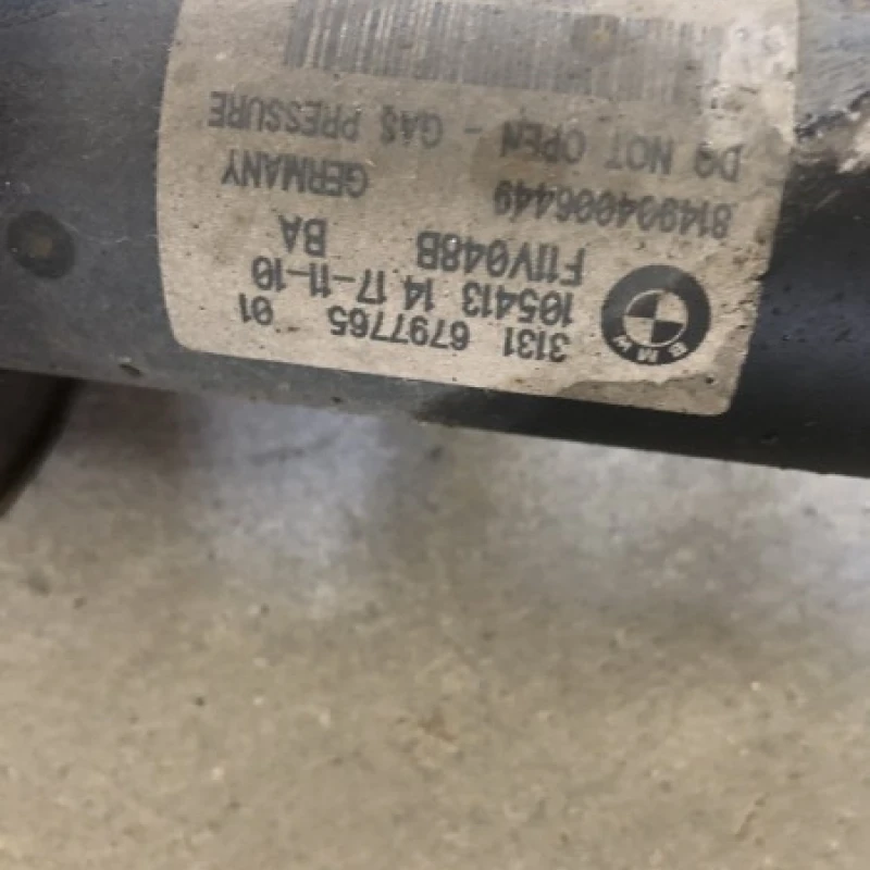 Amortizor telescop cu arc stanga dreapta fata / BMW Seria 5 F11 2011 / Directie si suspensie