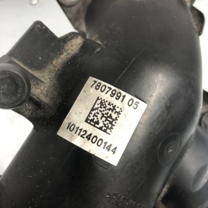 Galerie de admisie / BMW Seria 5 F11 2010 / Motor, racire si evacuare