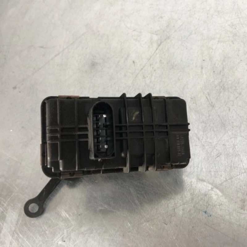 Actuator turbo / BMW Seria 5 F11 2011 / Motor, racire si evacuare