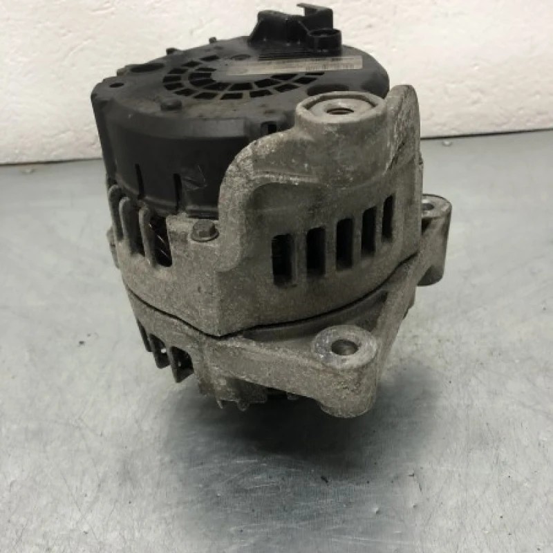 Alternator BMW Seria 5 F11 2010