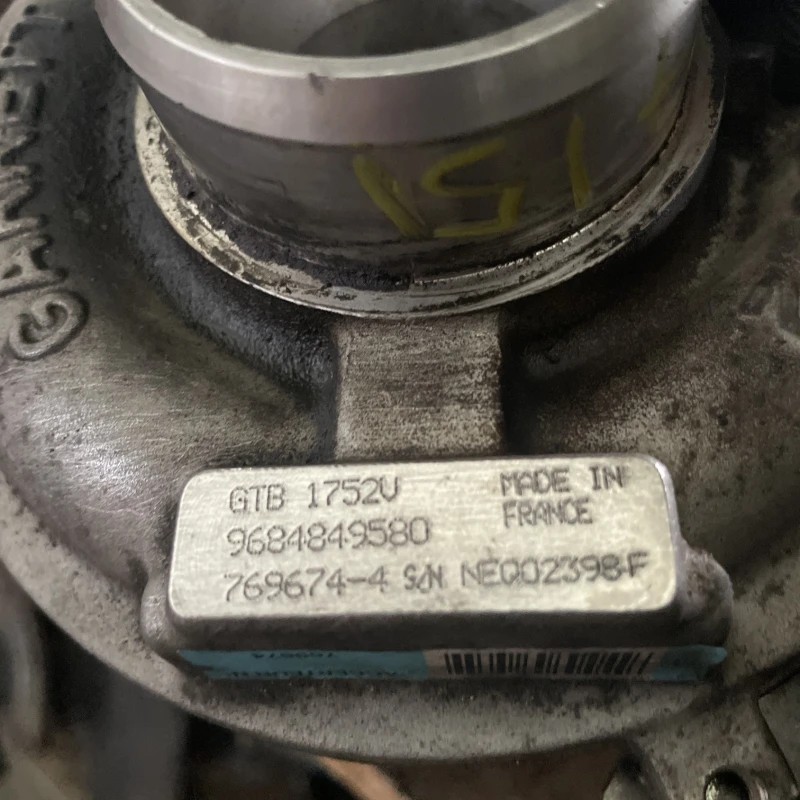 Turbosuflanta turbo turbina / Mitsubishi Outlander Outlander 2011 / Motor, racire si evacuare