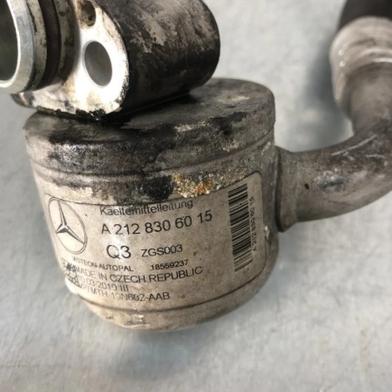 Conducta clima / Mercedes-Benz E Class W212 2010 / Climatizare