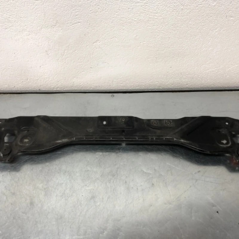Suport radiatoare / Mercedes-Benz E Class W212 2010 / Caroserie, oglinzi si faruri