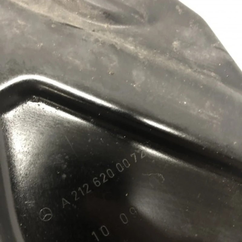 Suport radiatoare / Mercedes-Benz E Class W212 2010 / Caroserie, oglinzi si faruri