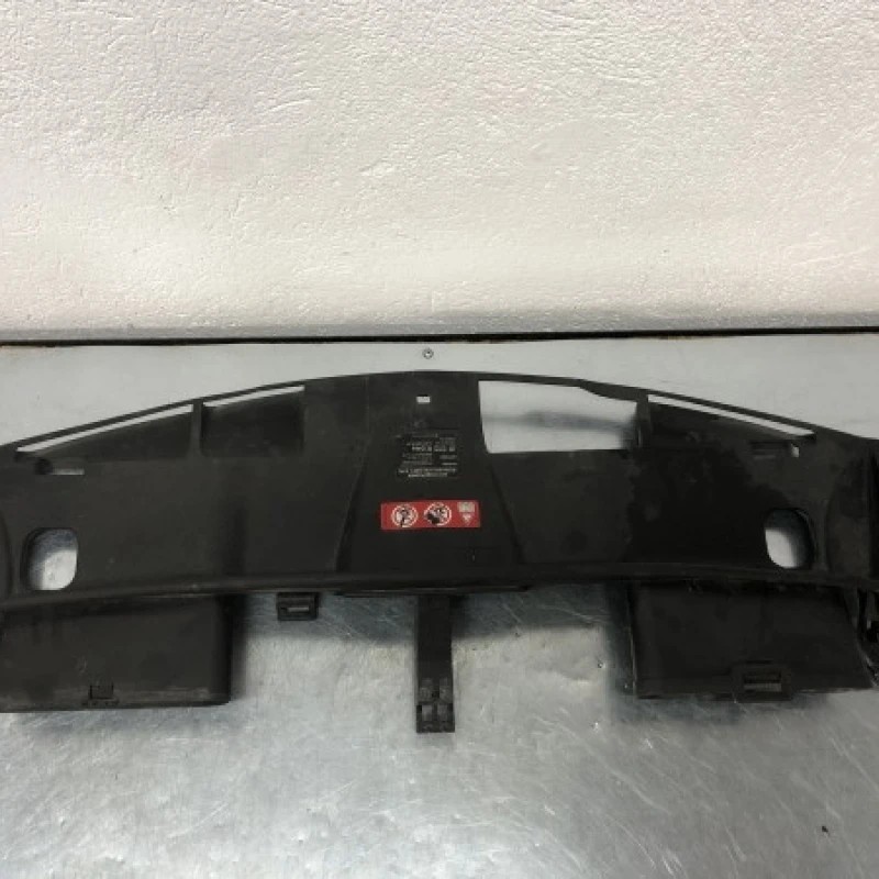 Capac radiatoare / Mercedes-Benz E Class W212 2010 / Caroserie, oglinzi si faruri