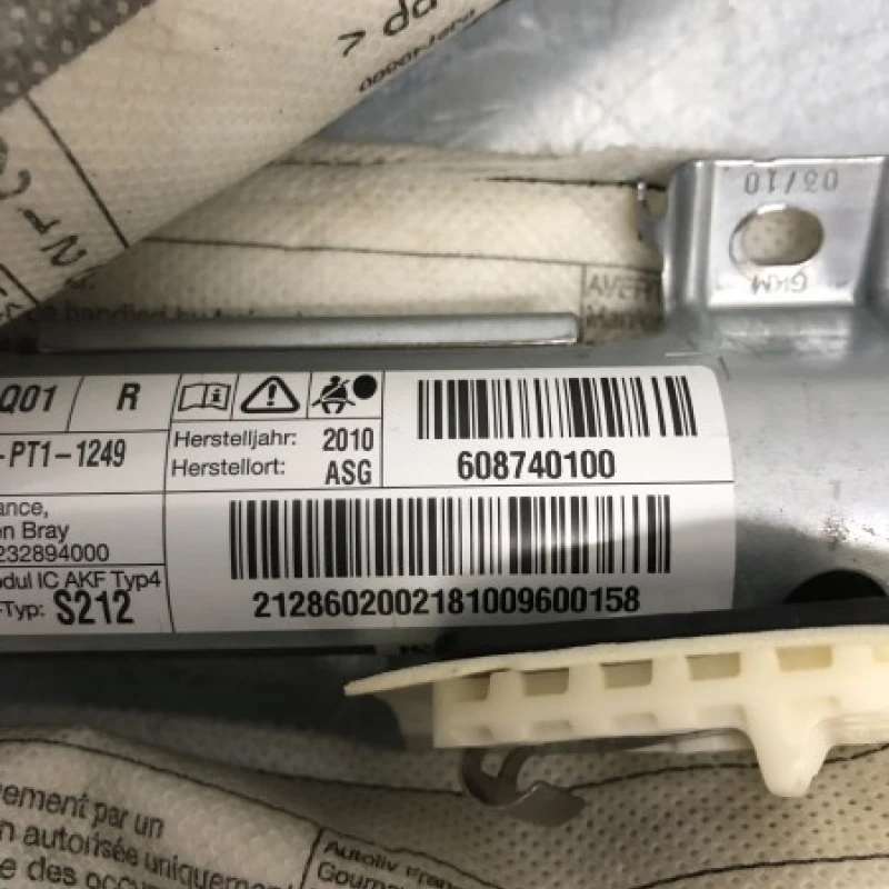 Airbag cortina dreapta / Mercedes-Benz E Class W212 2010 / Interior