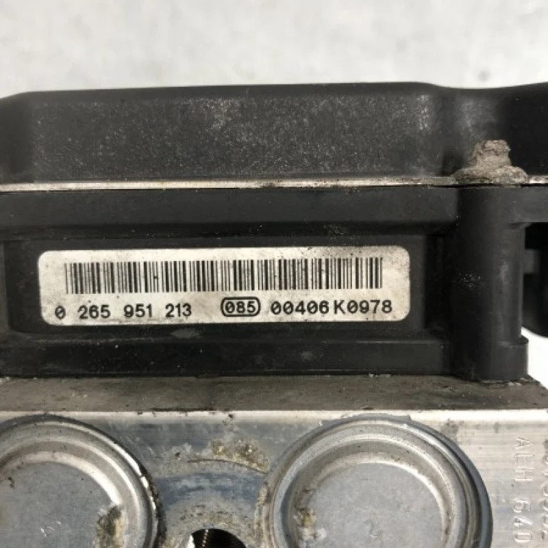 Pompa abs / Mercedes-Benz E Class W212 2010 / Frane