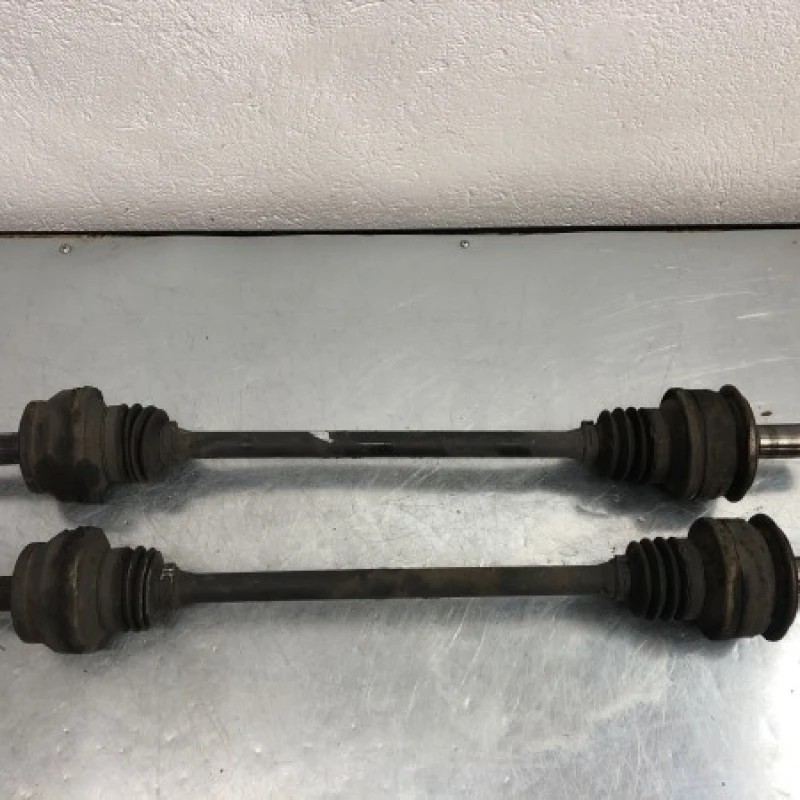 Planetara stanga dreapta spate Mercedes-Benz E Class W212 2010