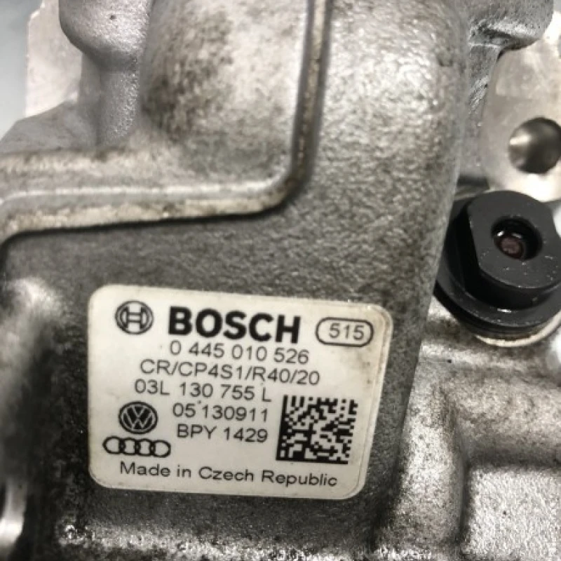 Pompa de injectie inalte / Volkswagen Passat B7 2012 / Motor, racire si evacuare