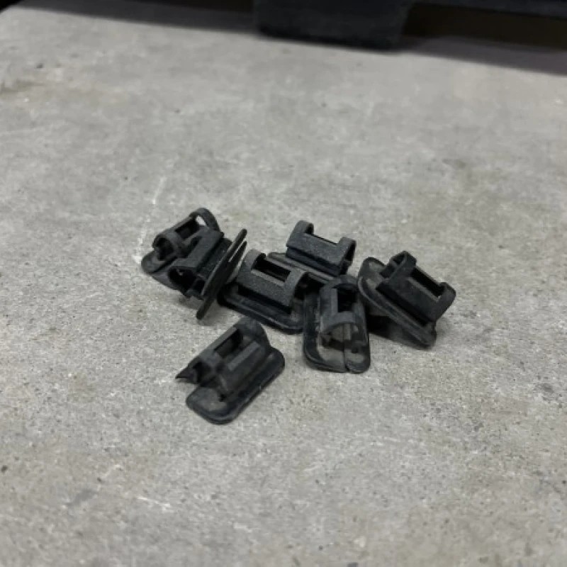 Capitonaj capota / Volvo V70 V70 2010 / Motor, racire si evacuare