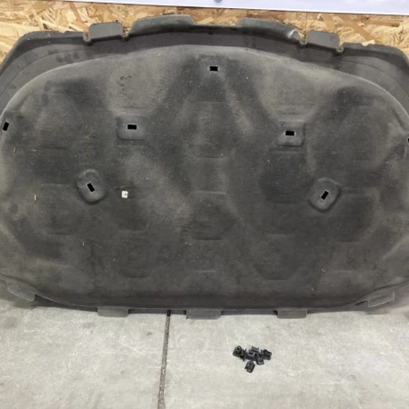 Capitonaj capota / Volvo V70 V70 2010 / Motor, racire si evacuare