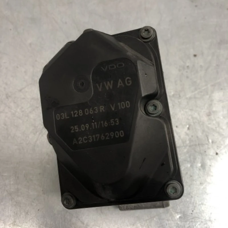 Clapeta de acceleratie / Volkswagen Passat B7 2012 / Motor, racire si evacuare